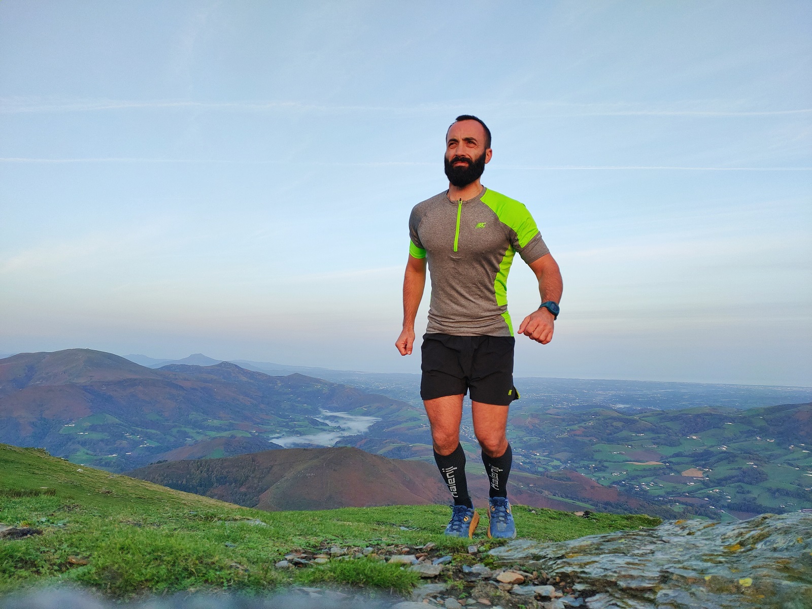 Short Running Oury – Bodycross